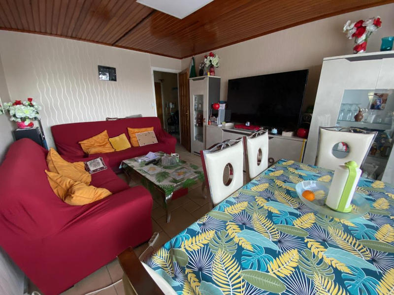 Appartement - 79 m² - 4 pièces