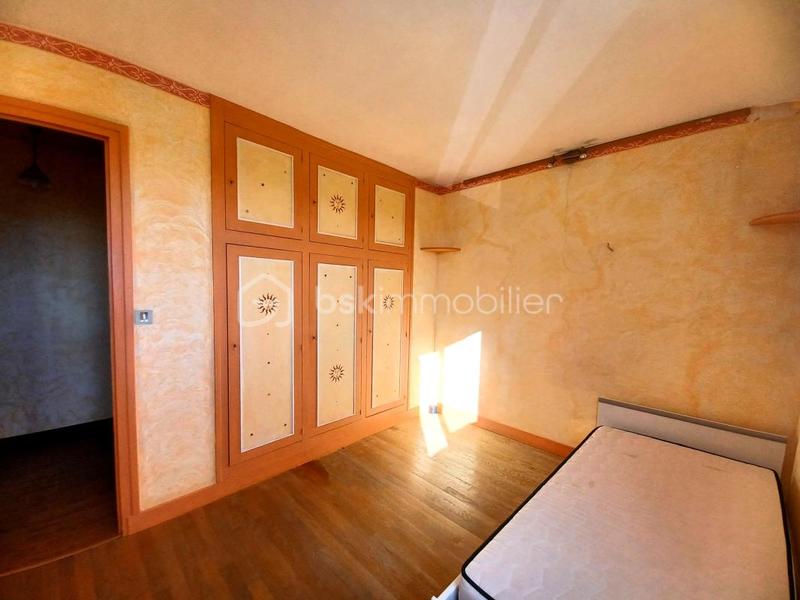 Maison - 91 m² - 5 pièces