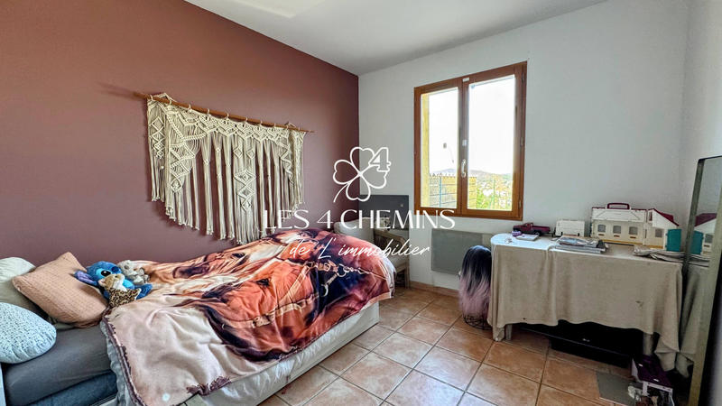 Villa - 99 m² - 5 pièces