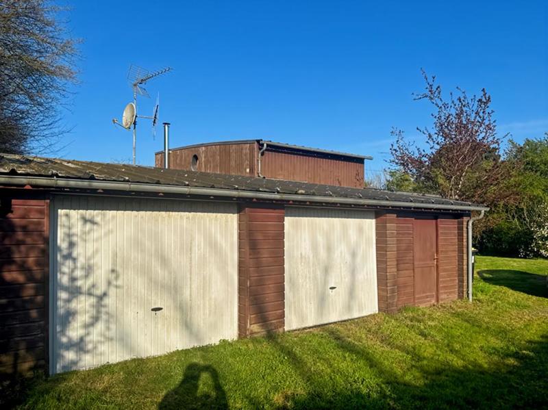 Maison - 99 m² - 6 pièces