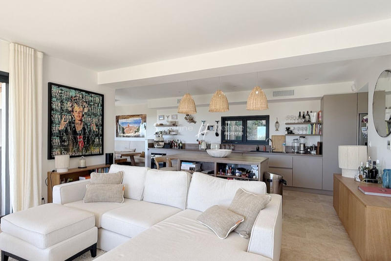 Maison - 135 m² - 4 pièces