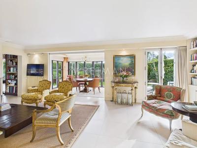 Maison - 119 m² - 5 pièces