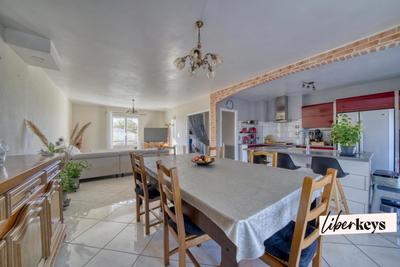 Maison d'architecte - 112 m² - 5 pièces