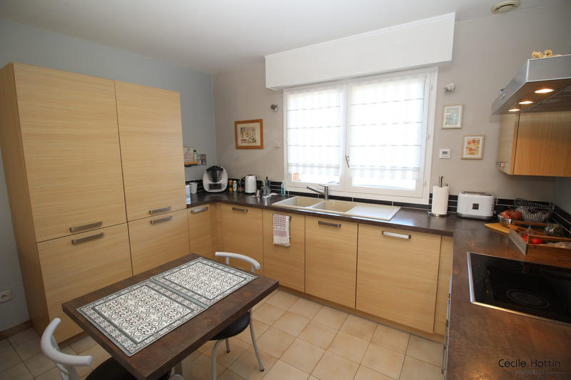 Maison - 92 m² - 4 pièces