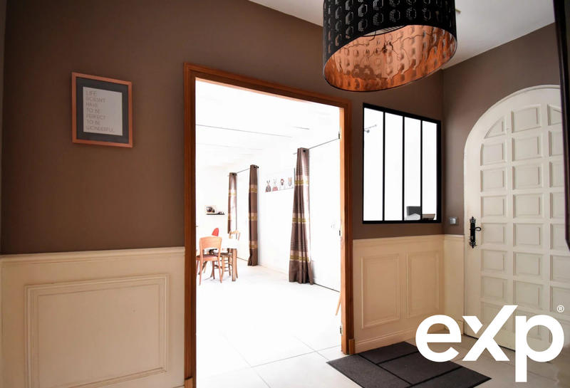 Maison - 162 m² - 6 pièces