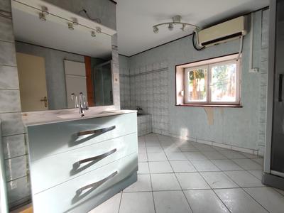 Maison - 198 m² - 7 pièces