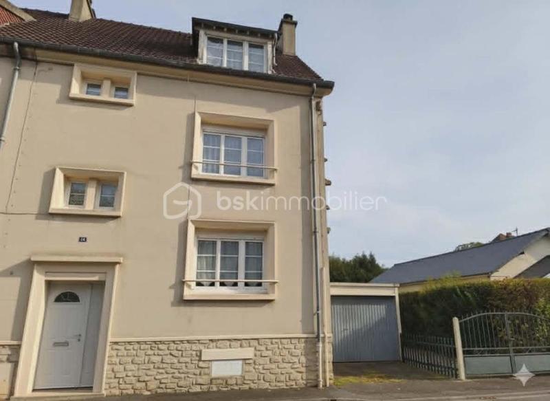 Maison - 90 m² - 4 pièces