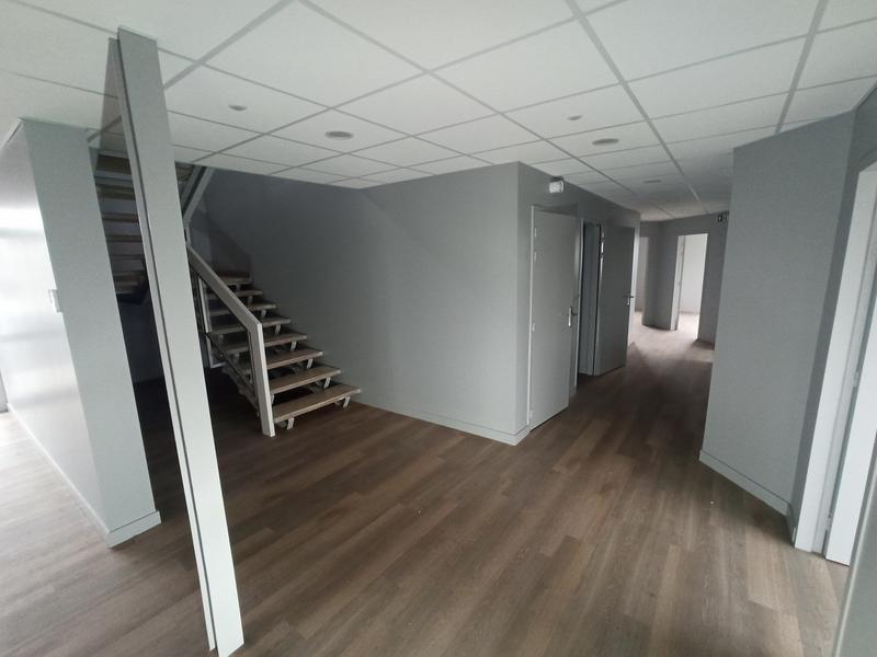 Bureau - 346 m²