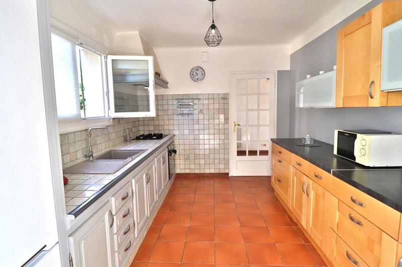 Maison - 159 m² - 5 pièces