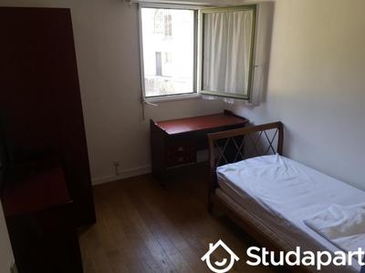 Chambre - 11 m² - 1 pièce