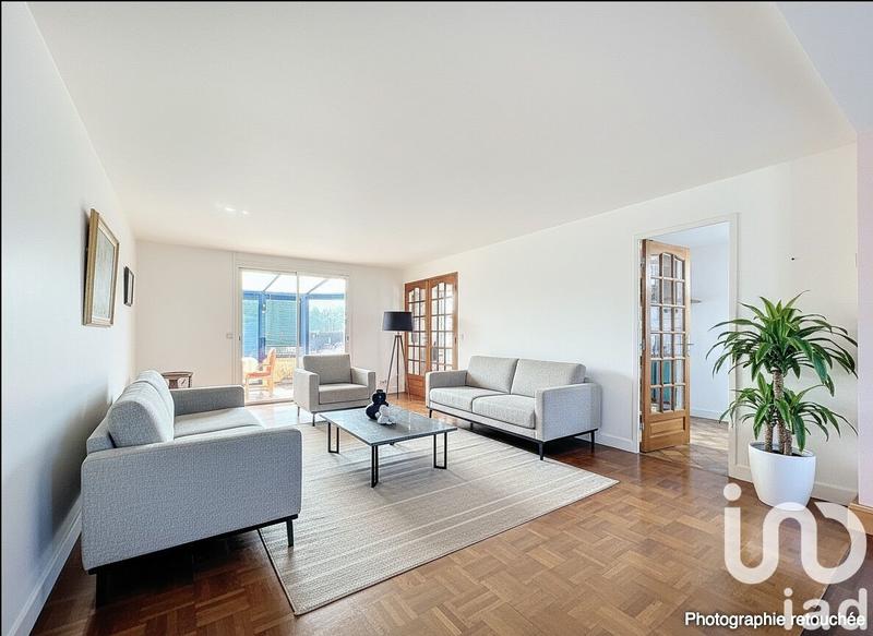 Maison - 145 m² - 9 pièces