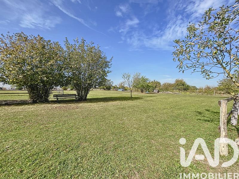 Maison - 290 m² - 9 pièces