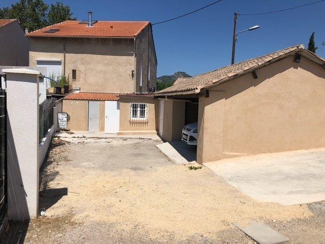 Immeuble - 153 m² - 5 pièces