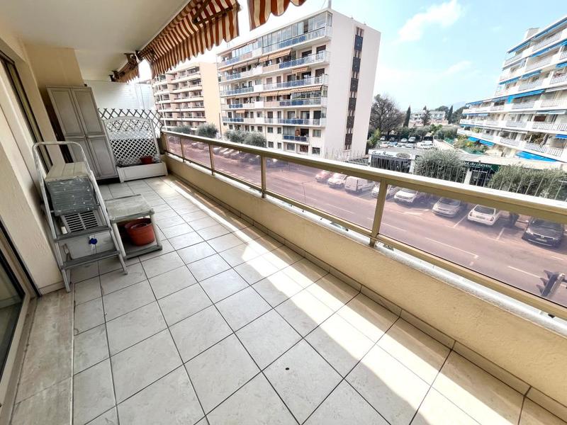 Appartement - 75 m² - 3 pièces