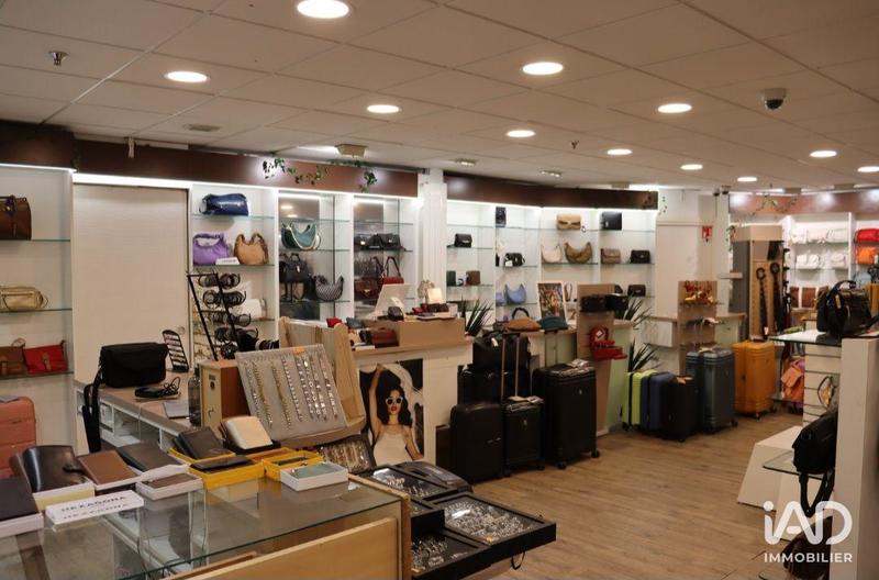 Local commercial - 270 m²