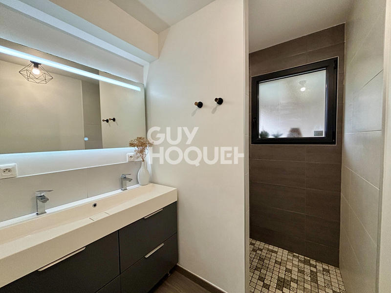 Maison - 130 m² - 6 pièces