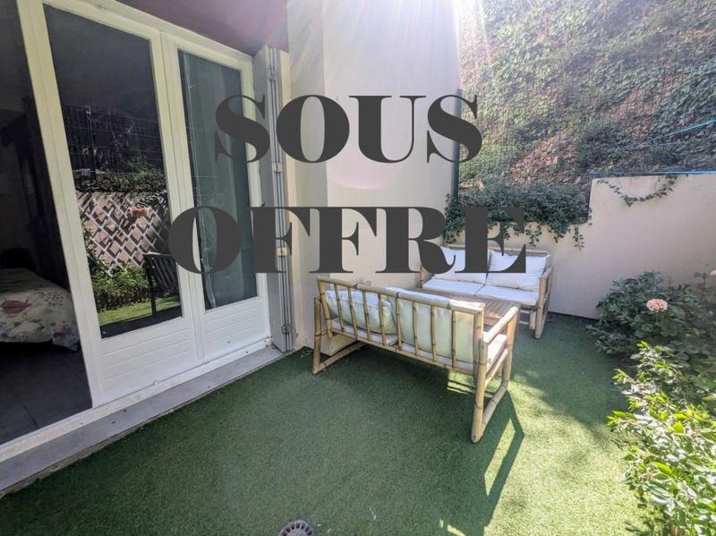 Studio - 28 m² - 1 pièce