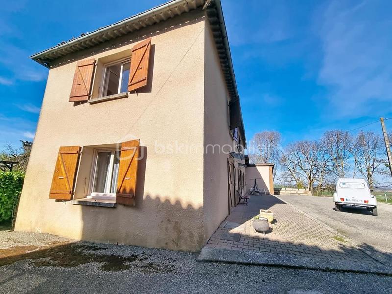 Maison de village - 177 m² - 6 pièces