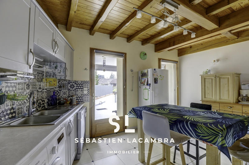 Maison de village - 178 m² - 8 pièces