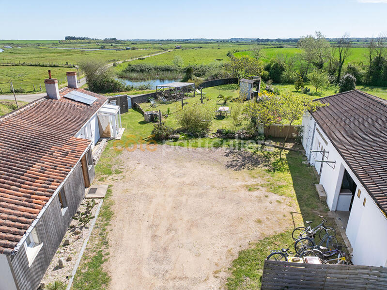 Maison - 92 m² - 3 pièces