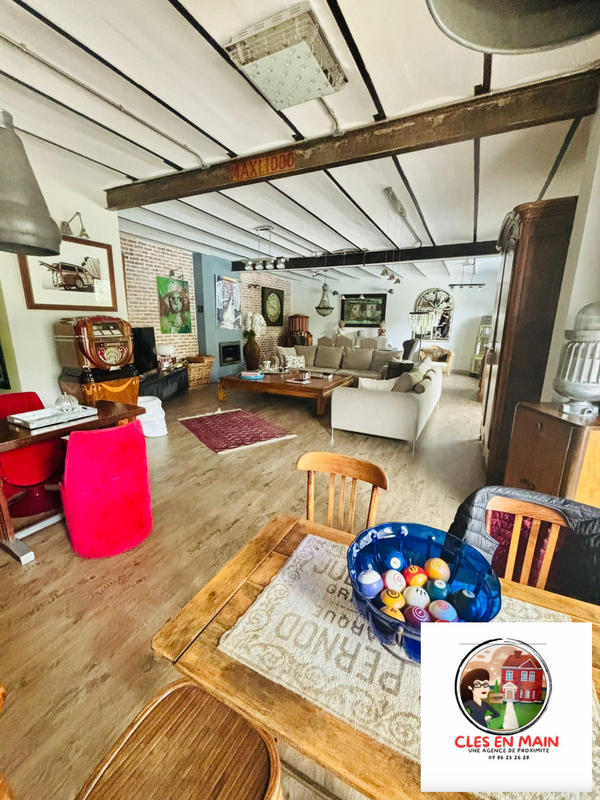 Maison - 226 m² - 10 pièces