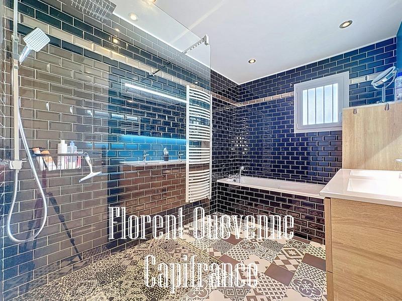 Maison - 111 m² - 5 pièces