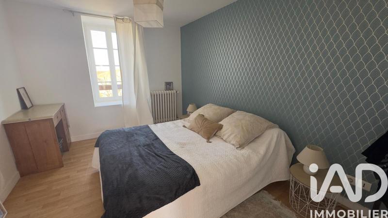 Château - 1 256 m² - 25 pièces