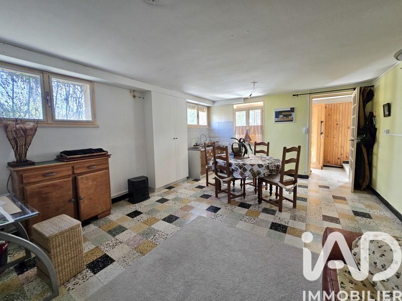 Maison - 146 m² - 6 pièces