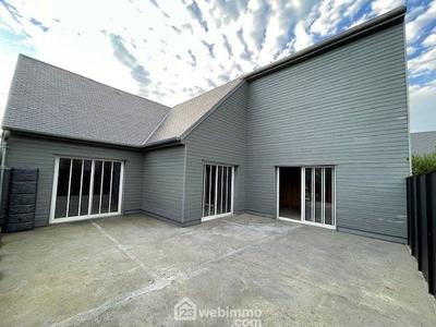 Maison - 154 m² - 3 pièces