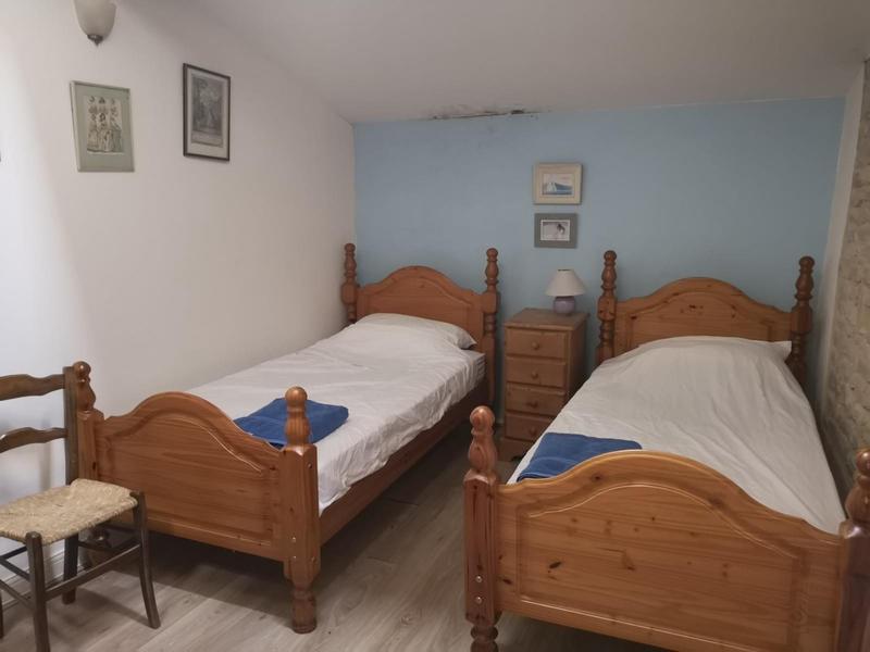 Maison - 258 m² - 10 pièces