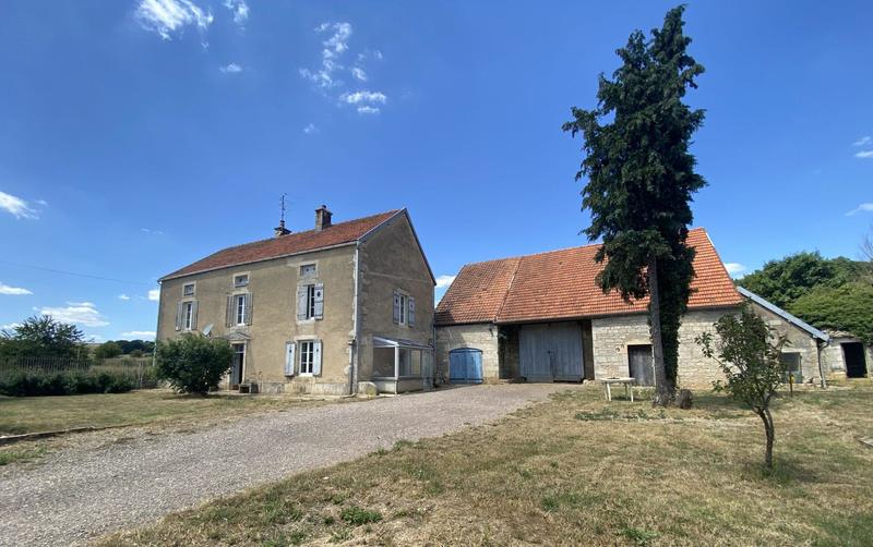 Maison ancienne - 200 m² - 6 pièces