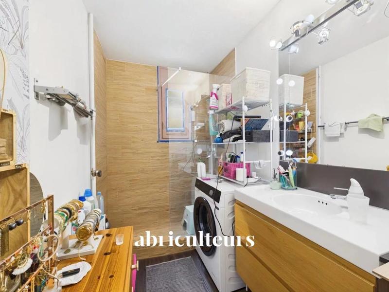 Appartement ancien - 65 m² - 3 pièces