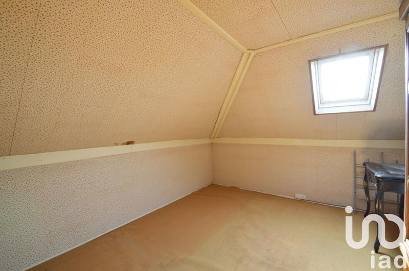 Maison - 200 m² - 11 pièces