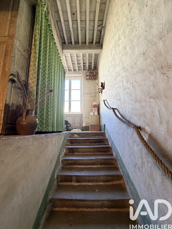 Maison - 220 m² - 10 pièces