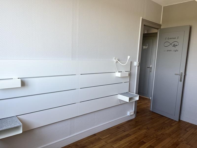 Maison - 107 m² - 6 pièces