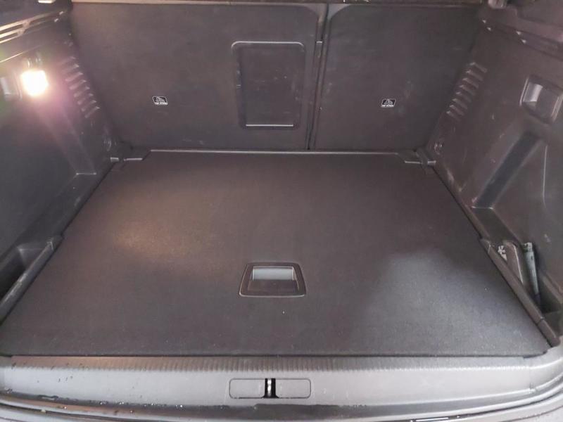 Peugeot 3008 BlueHDi 130 s&amp;amp;S Eat8 Allure Pack