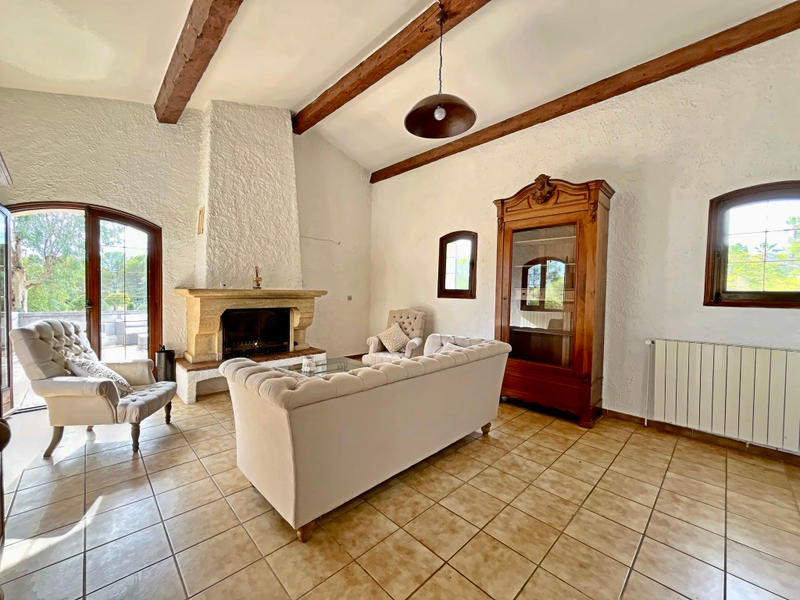 Maison - 143 m² - 5 pièces