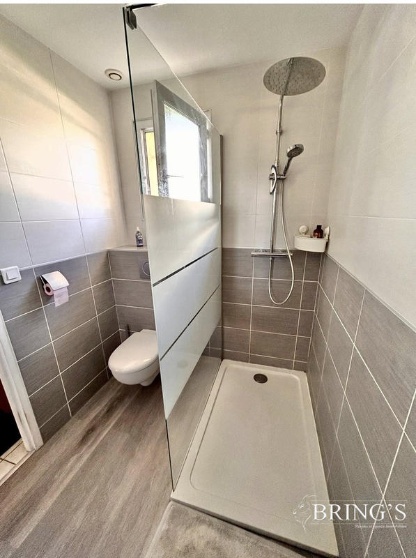 Maison - 131 m² - 8 pièces