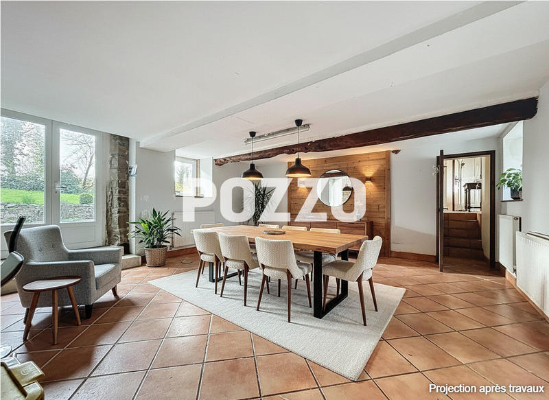Maison - 345 m² - 12 pièces