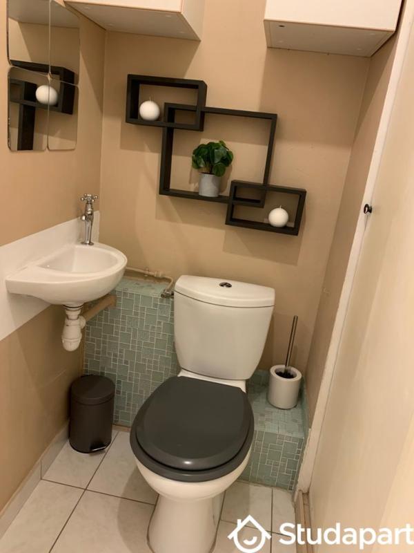 Chambre - 12 m² - 1 pièce