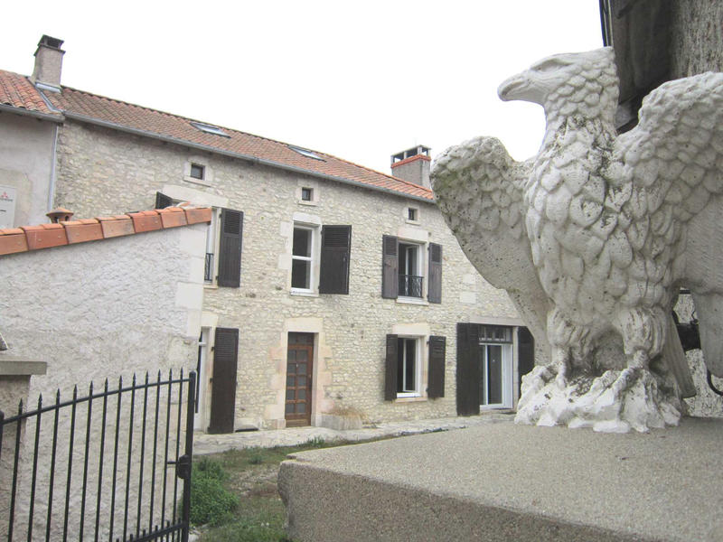 Maison - 148 m² - 5 pièces