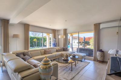 Maison - 176 m² - 5 pièces