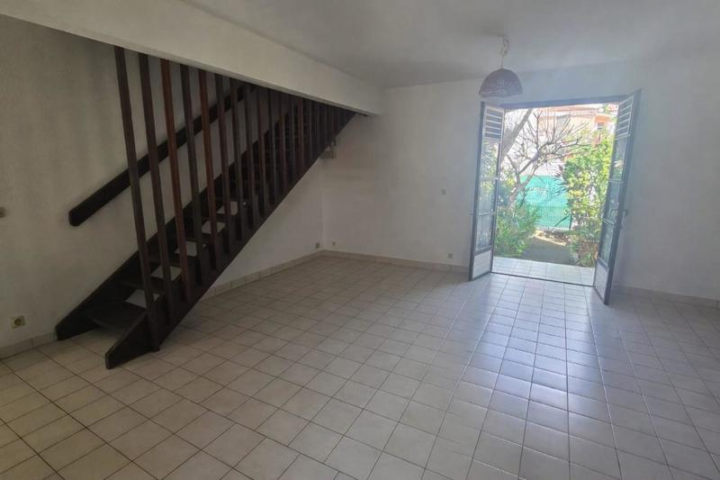 Maison - 98 m² - 4 pièces