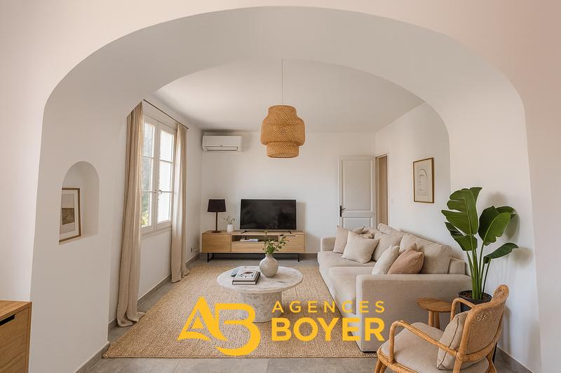 Appartement - 93 m² - 4 pièces