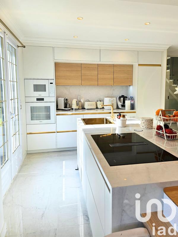 Maison - 155 m² - 5 pièces