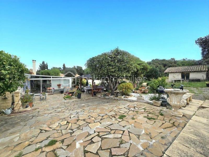 Maison - 120 m² - 3 pièces