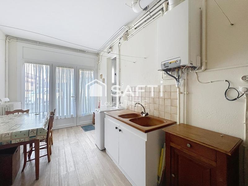 Maison - 98 m² - 5 pièces