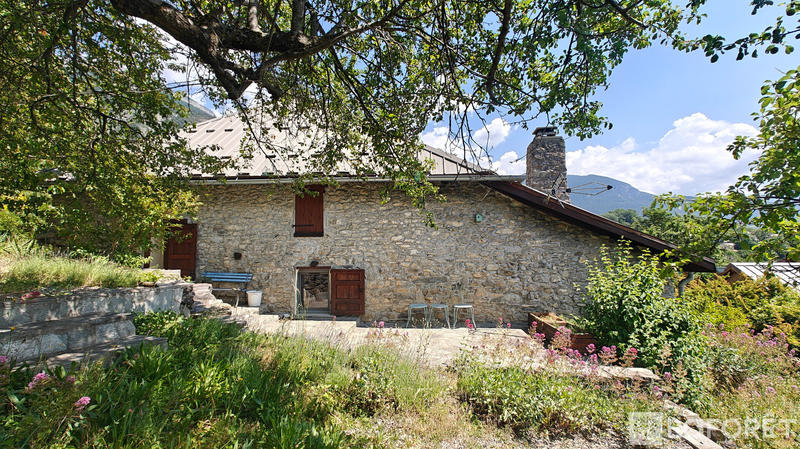 Maison - 156 m² - 5 pièces