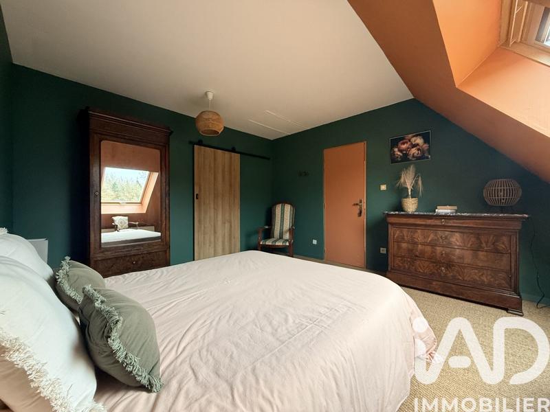 Maison - 308 m² - 16 pièces