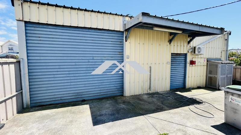 Local d'activité / Entrepôt - 200 m²